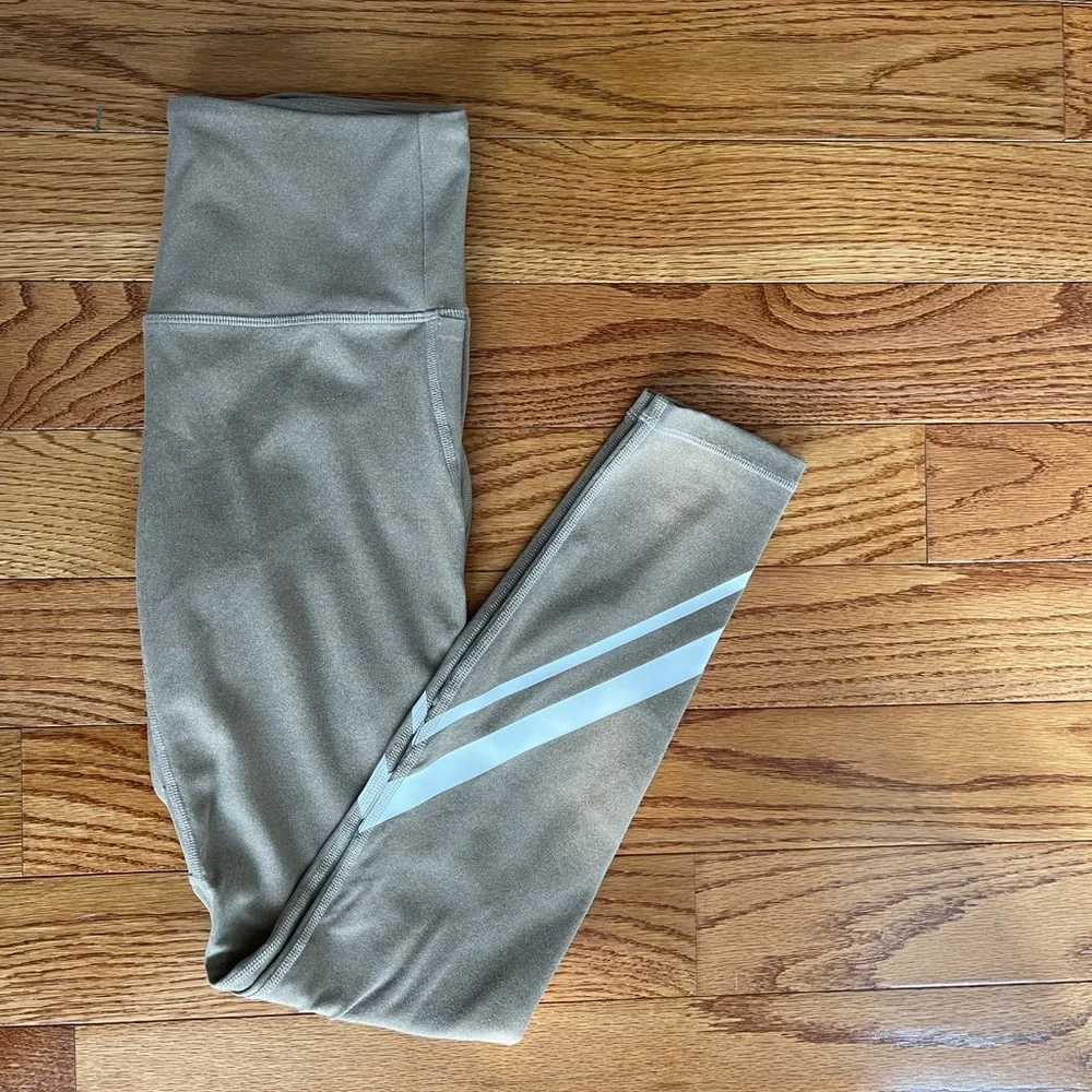 EUC - Tory Burch Sport Full Length Leggings with Side Pockets‎